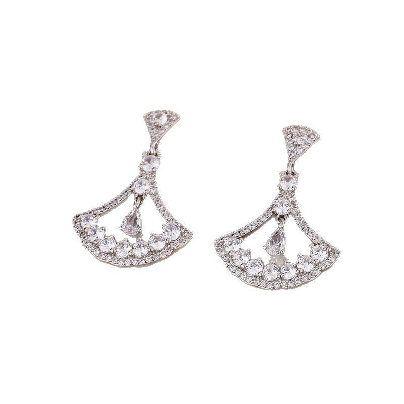 Palace Vintage Water Drop 5A Zircon Scallop Earrings