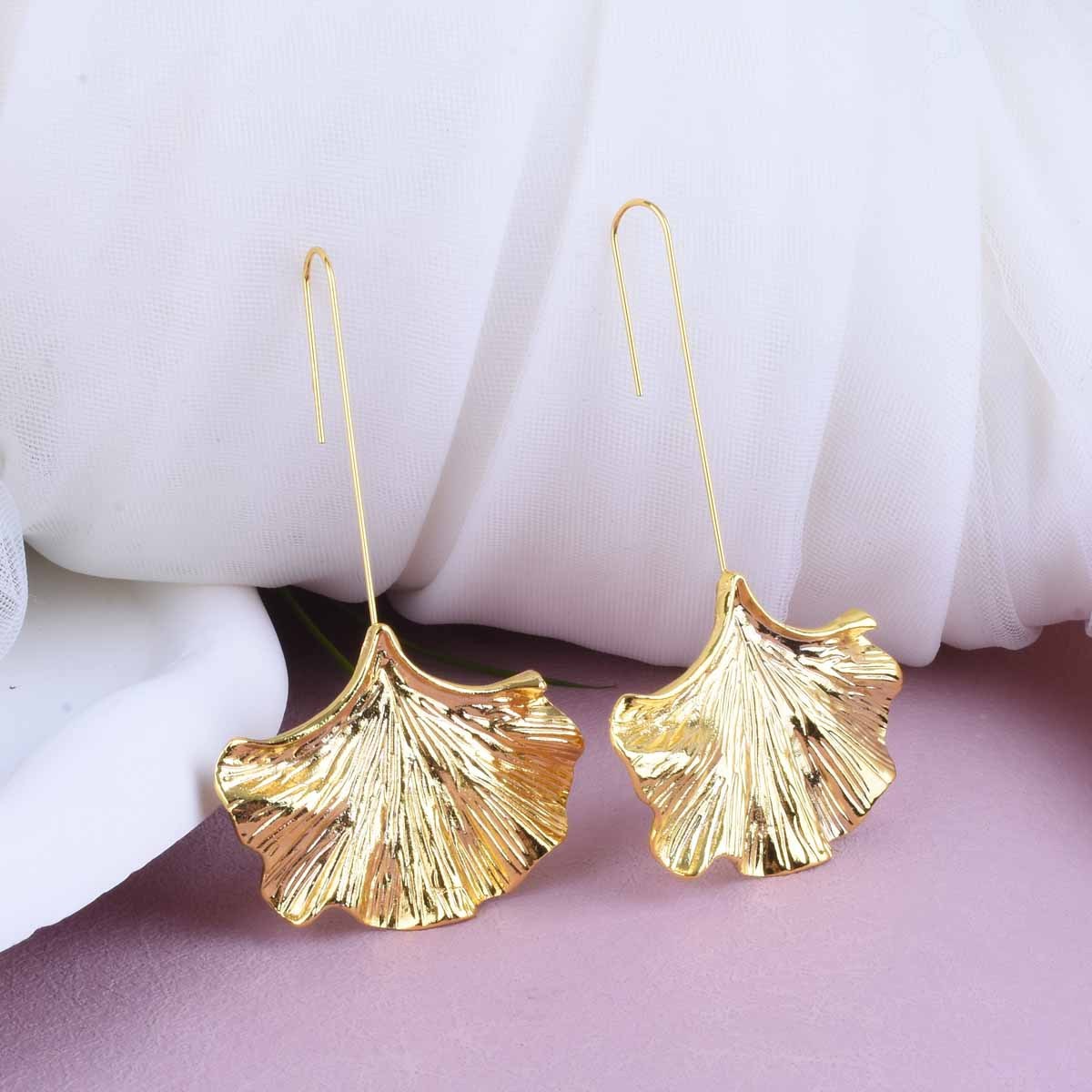 Ginkgo Leaf Alloy Texture Leaf Earrings
