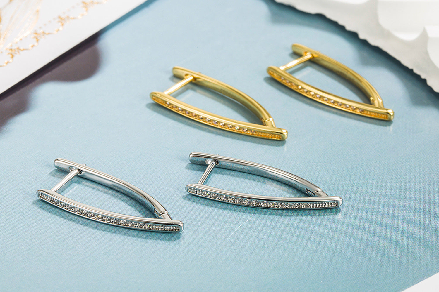 Large V-shaped Earrings With Unique English Letters