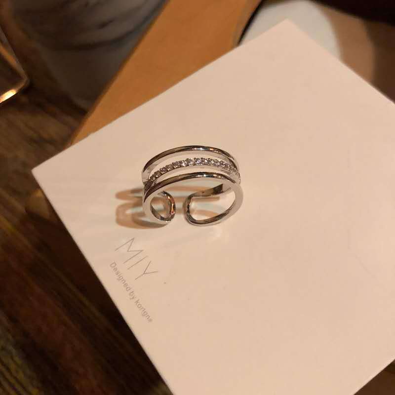 Simple Multi-layer Hollow Micro-inlaid Zircon Ring