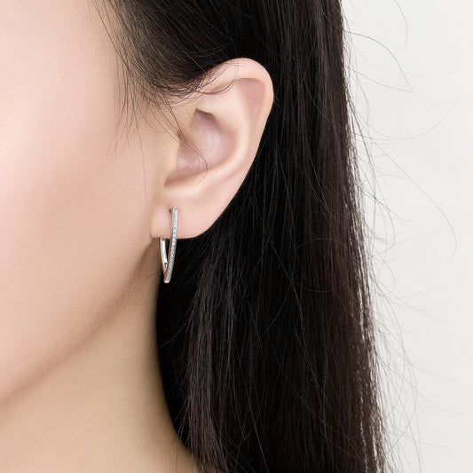 Large V-shaped Earrings With Unique English Letters