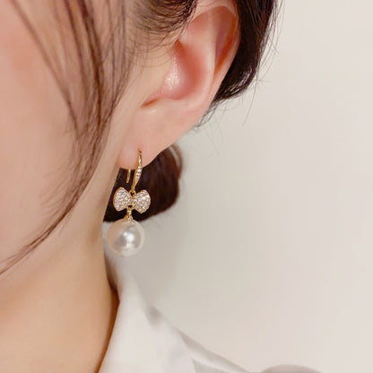 Japanese And Korean Exquisite Fashion Shining Micro Inlaid Zircon Bow Pearl Ear Hook