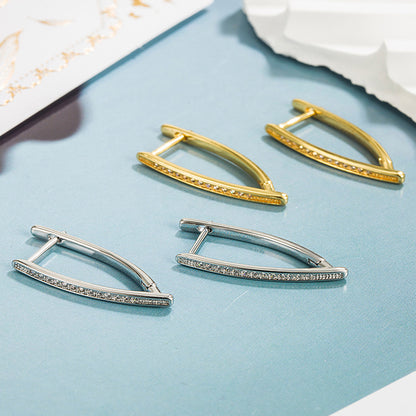 Large V-shaped Earrings With Unique English Letters