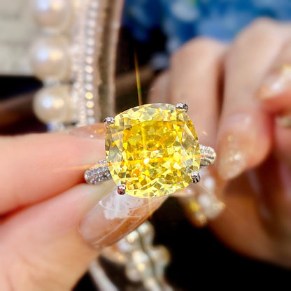 Oversized Sparkling Starry Sky Cut Ring